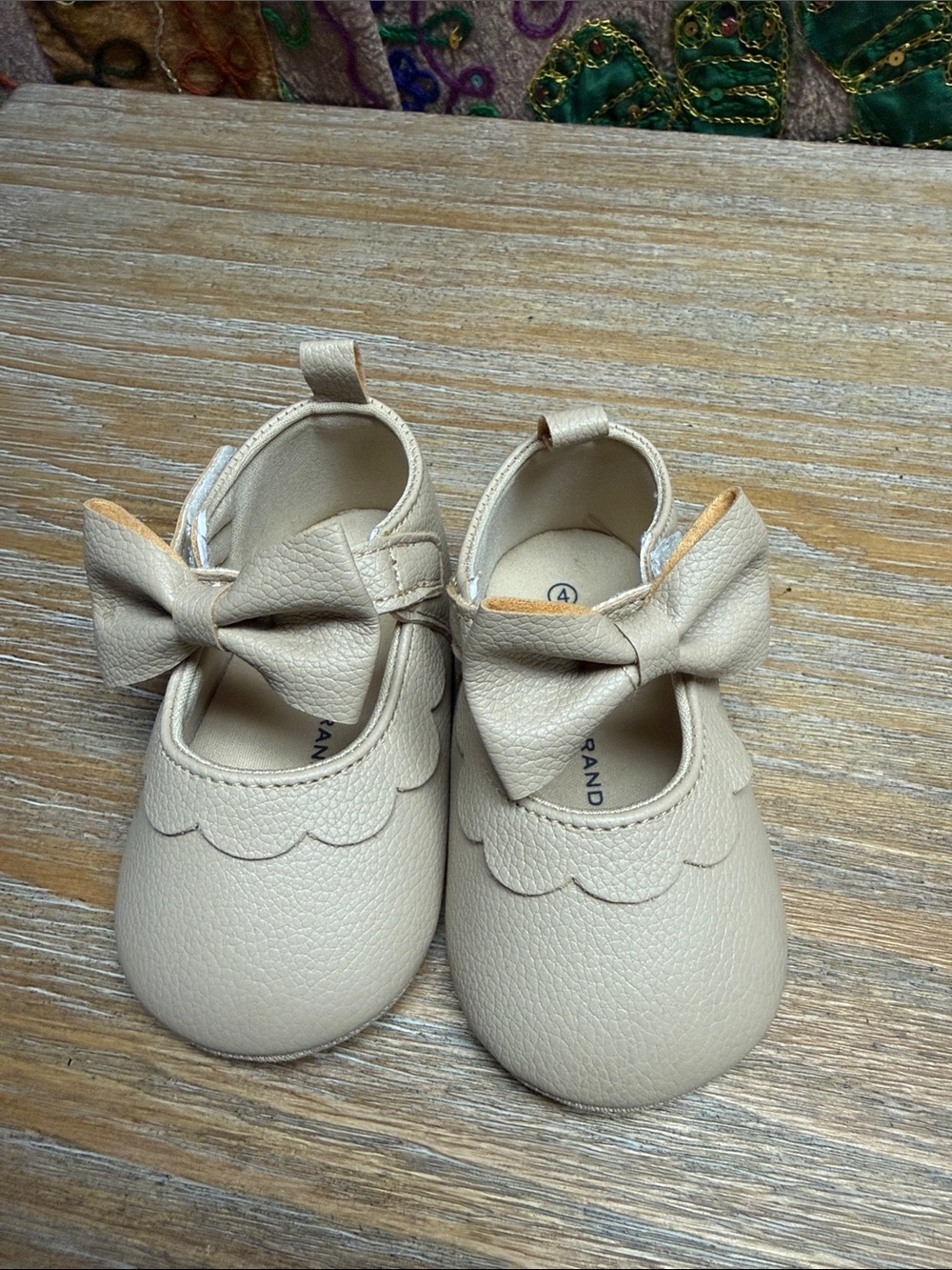 Lucky Brand- Baby Cream Bow Mary Jane Shoes